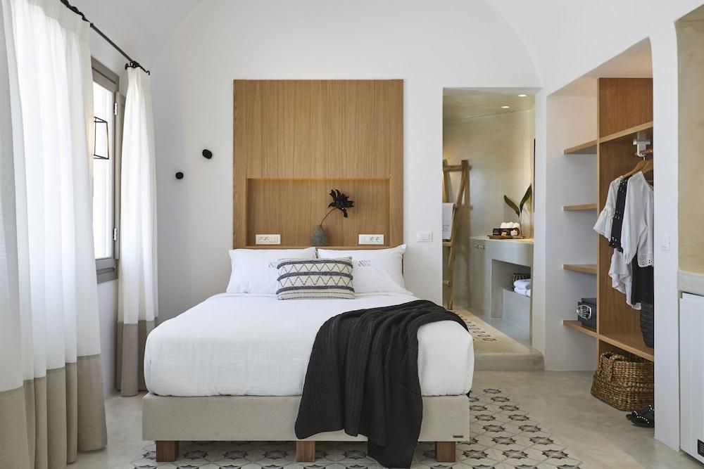 White & Co. La Torre Suites Pýrgos Buitenkant foto